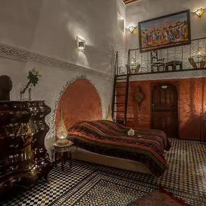 Almaz Fez